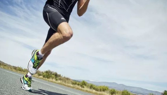 空腹跑步对身体有什么影响